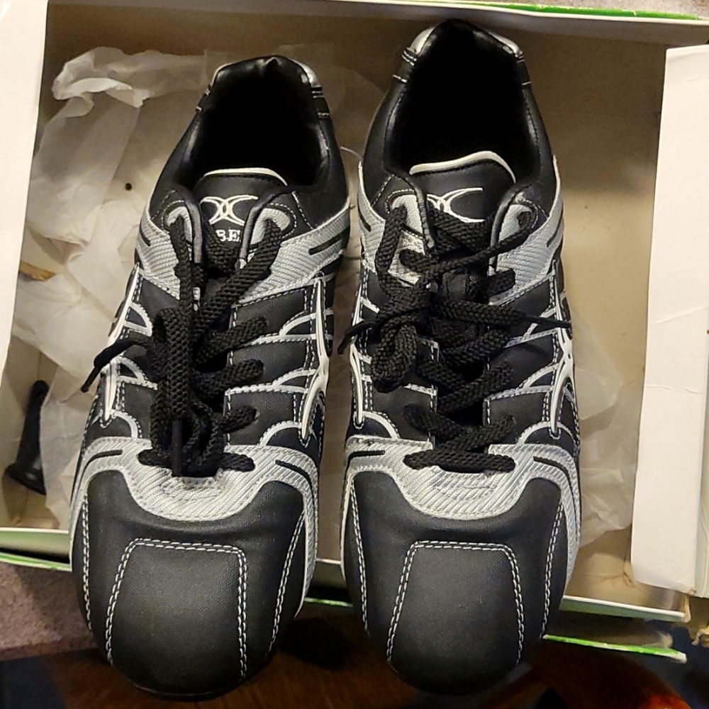 Gilbert men's rugby cleats